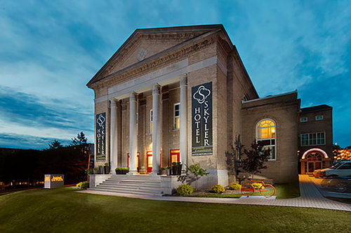 Hilton's Tapestry Collection has first hotel