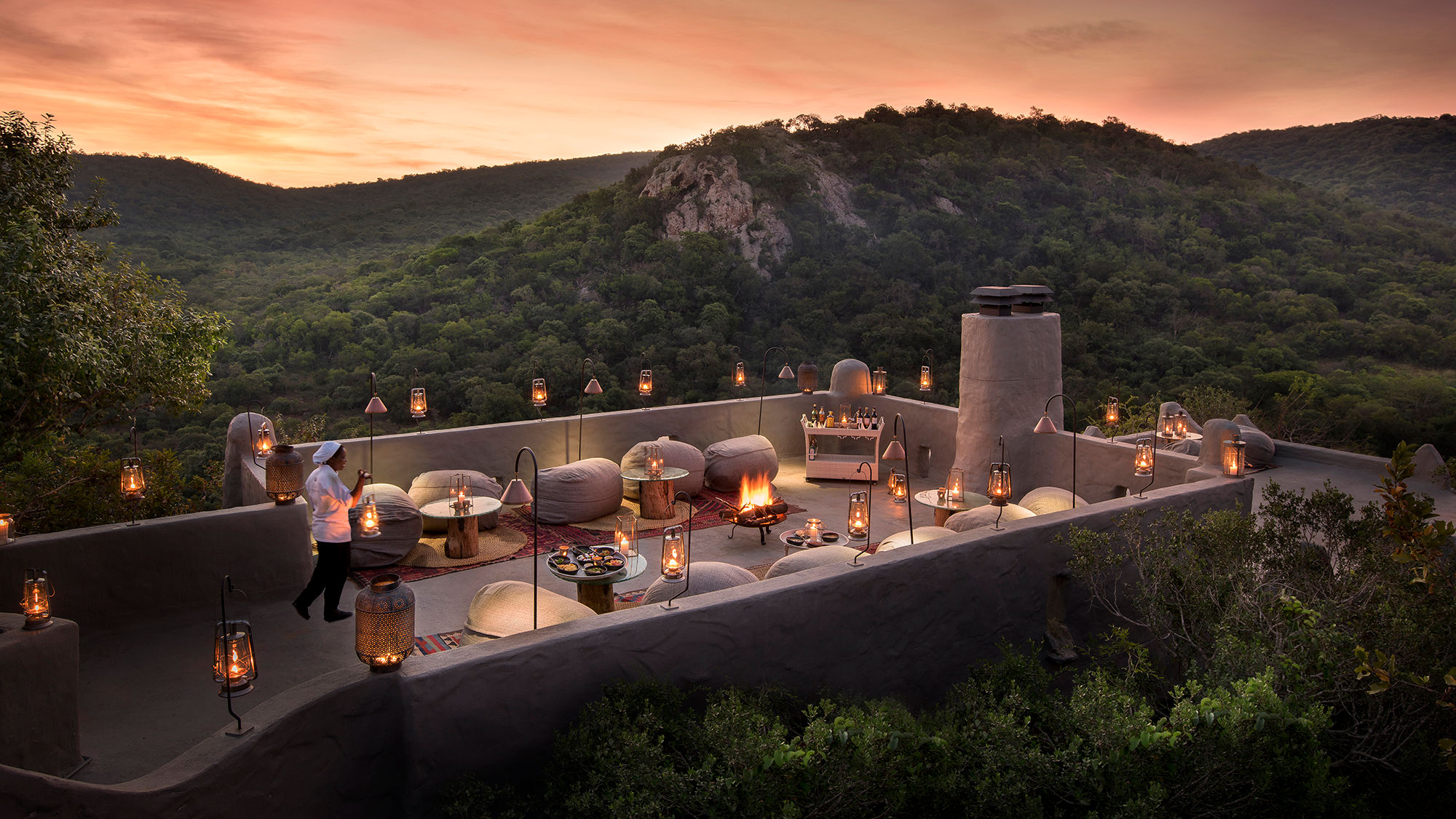 Rooftop dining at the AndBeyond Phinda Rock Lodge in South Africa.