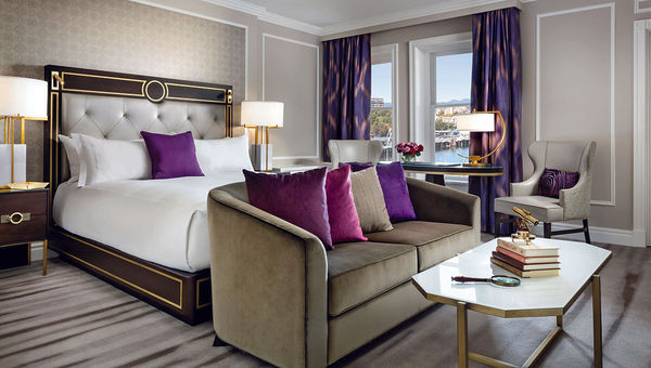 One of the hotels One of the hotels' Fairmont Gold rooms, which feature access to a private concierge and include the use of the Gold Lounge and Terrace.
