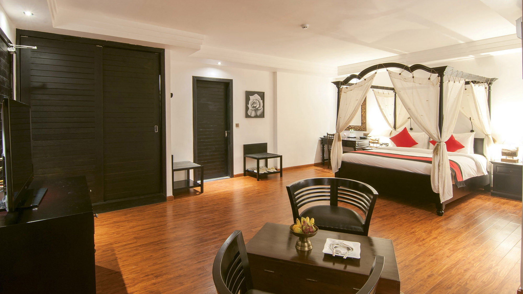 A junior suite at La Rose Suites in Phnom Penh, Cambodia.