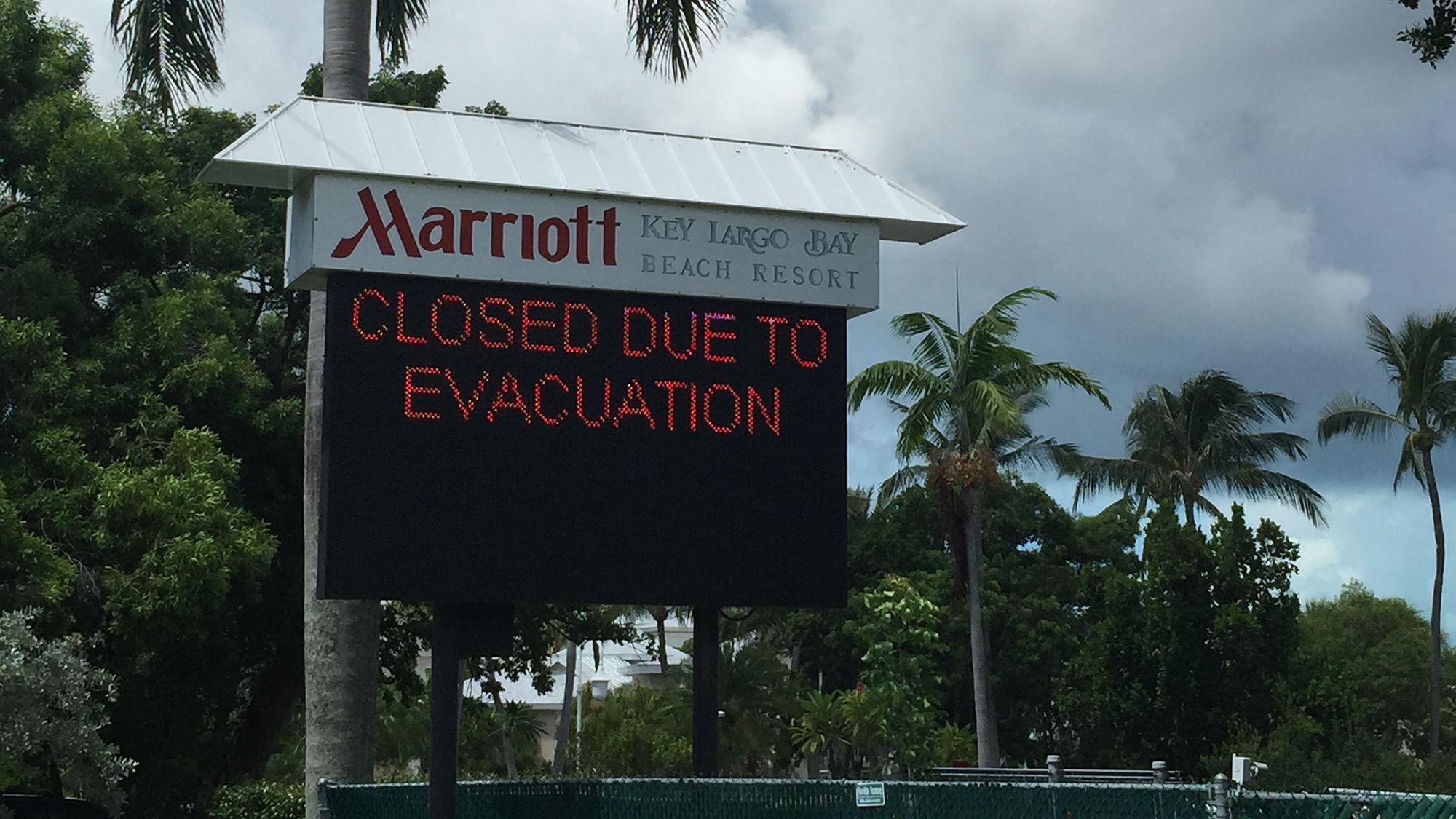 With Irma looming, tourists leave Florida Keys and hotels close