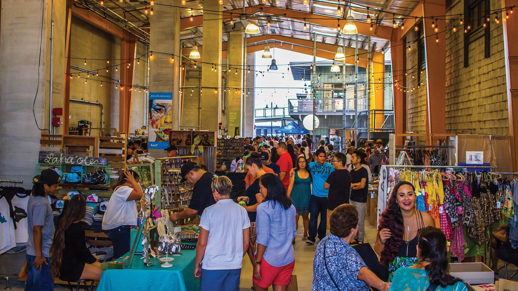 The Salt retail project on Auahi, Coral and Keawe streets is quickly becoming a hub of activity in the center of Kakaako.