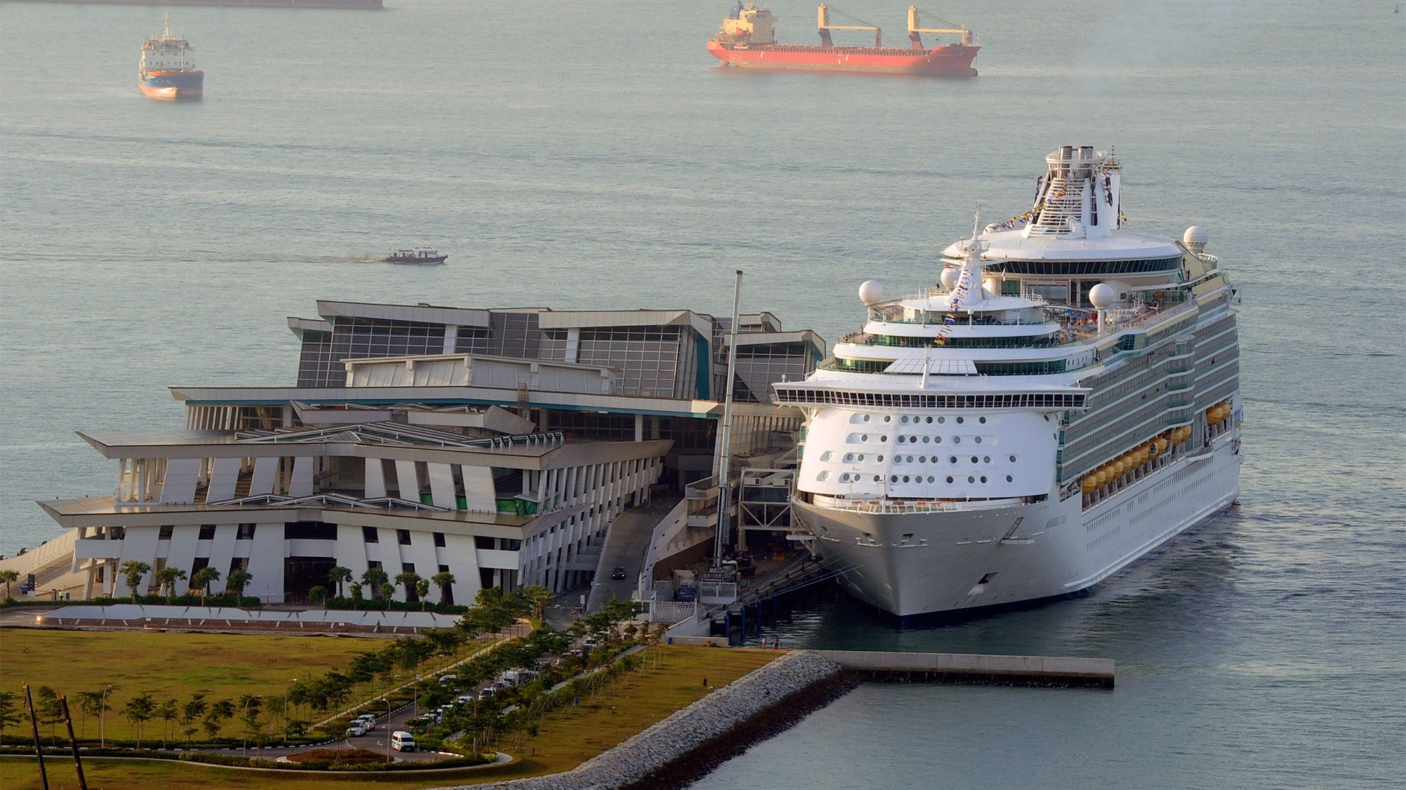The Mariner of the Seas in Singapore.