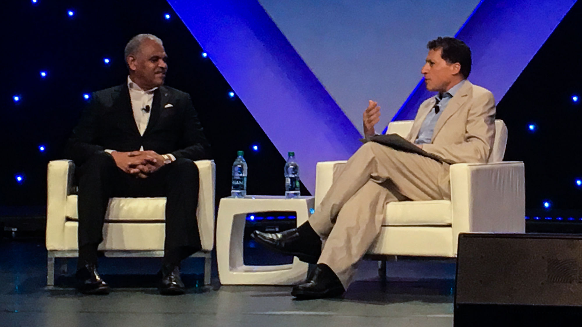 Arnold Donald, left, with Travel Weekly's Arnie Weissmann at CruiseWorld.