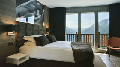 Hyatt Centric ski resort opens in French Alps