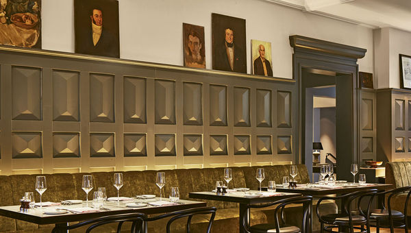 The restaurant Jansz, which is named after the original owner of four of the Pulitzer buildings, Jansz Volkert, one of the subjects in Rembrandt’s “De Staalmeesters.” The restaurant Jansz, which is named after the original owner of four of the Pulitzer buildings, Jansz Volkert, one of the subjects in Rembrandt’s “De Staalmeesters.”