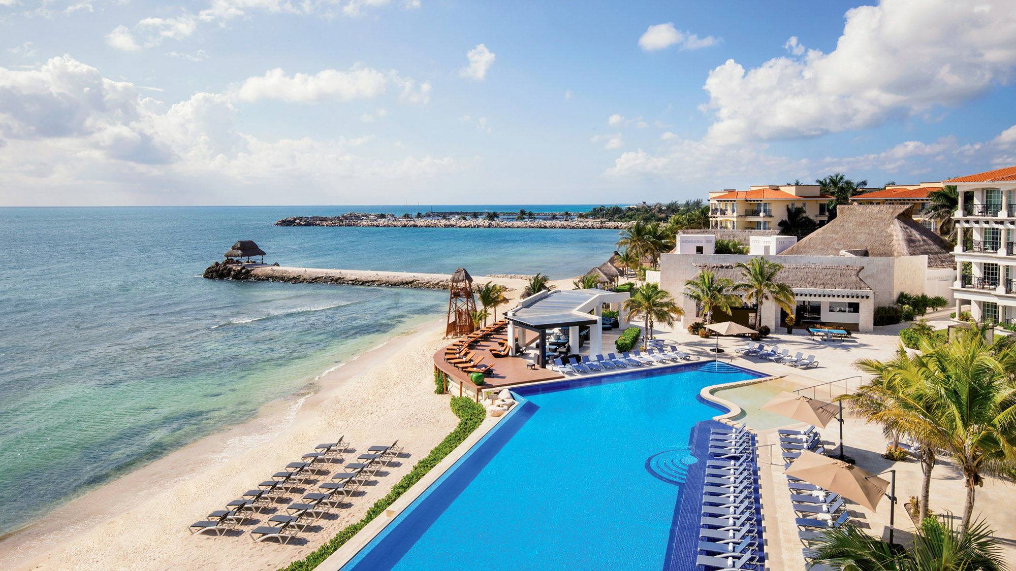 The Ventus at Marina El Cid, a luxury complement to the sister Hotel Marina El Cid next door in Puerto Morelos.