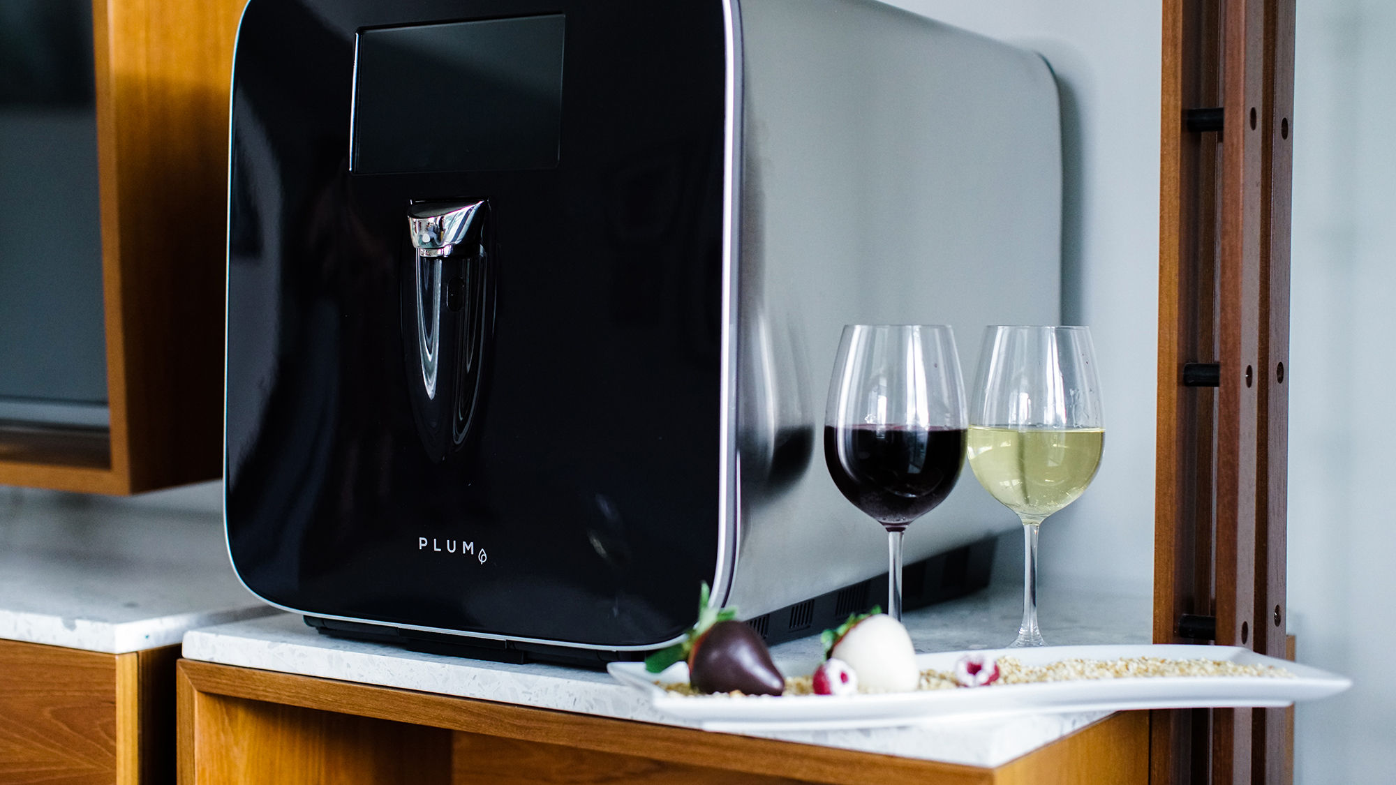 Dispensers are stocked with light-bodied Evesham Wood pinot noir and Justin sauvignon blanc.