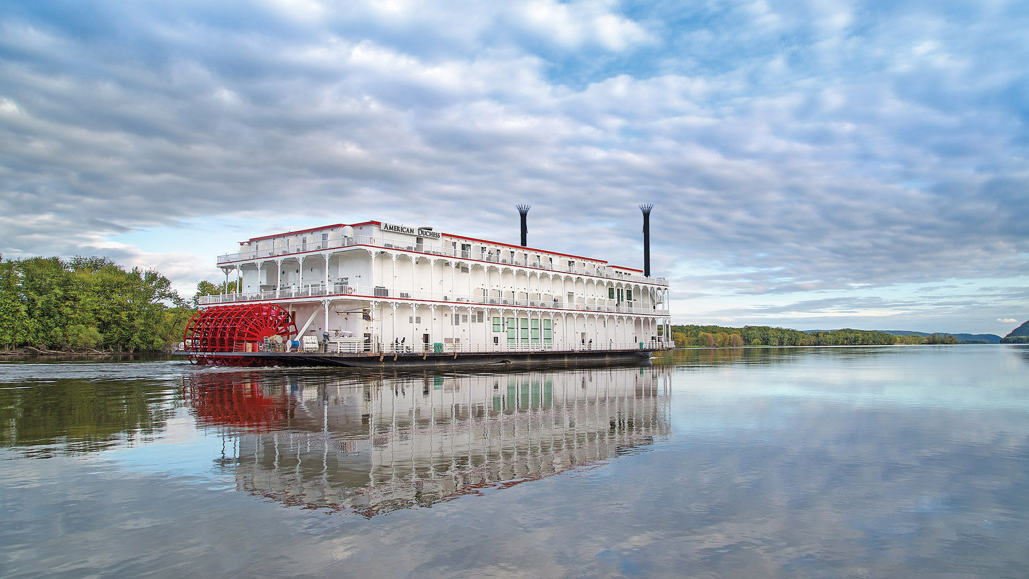 The American Duchess looks like a classic paddlewheeler, but its interior layout and decor are modern.