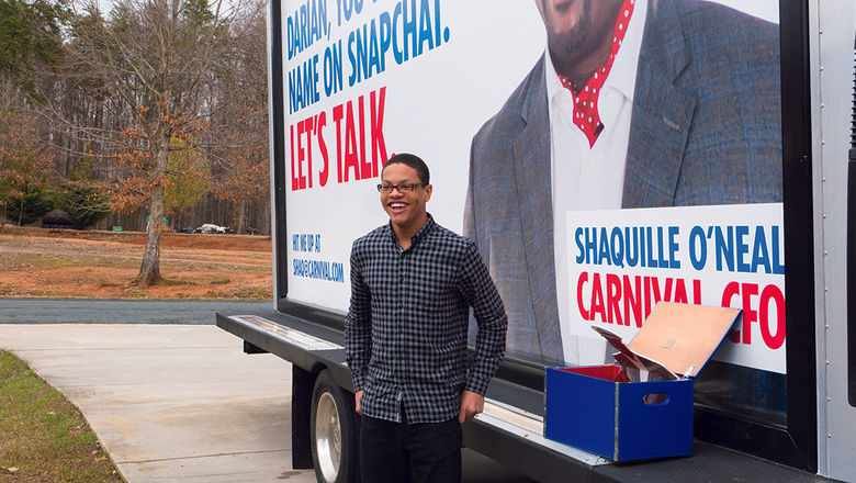 Knowing that Darian Lipscomb likes to cruise, Carnival dangled the possibility of a sailing on the new Carnival Horizon in exchange for the Snapchat rights to @CarnivalCruise.