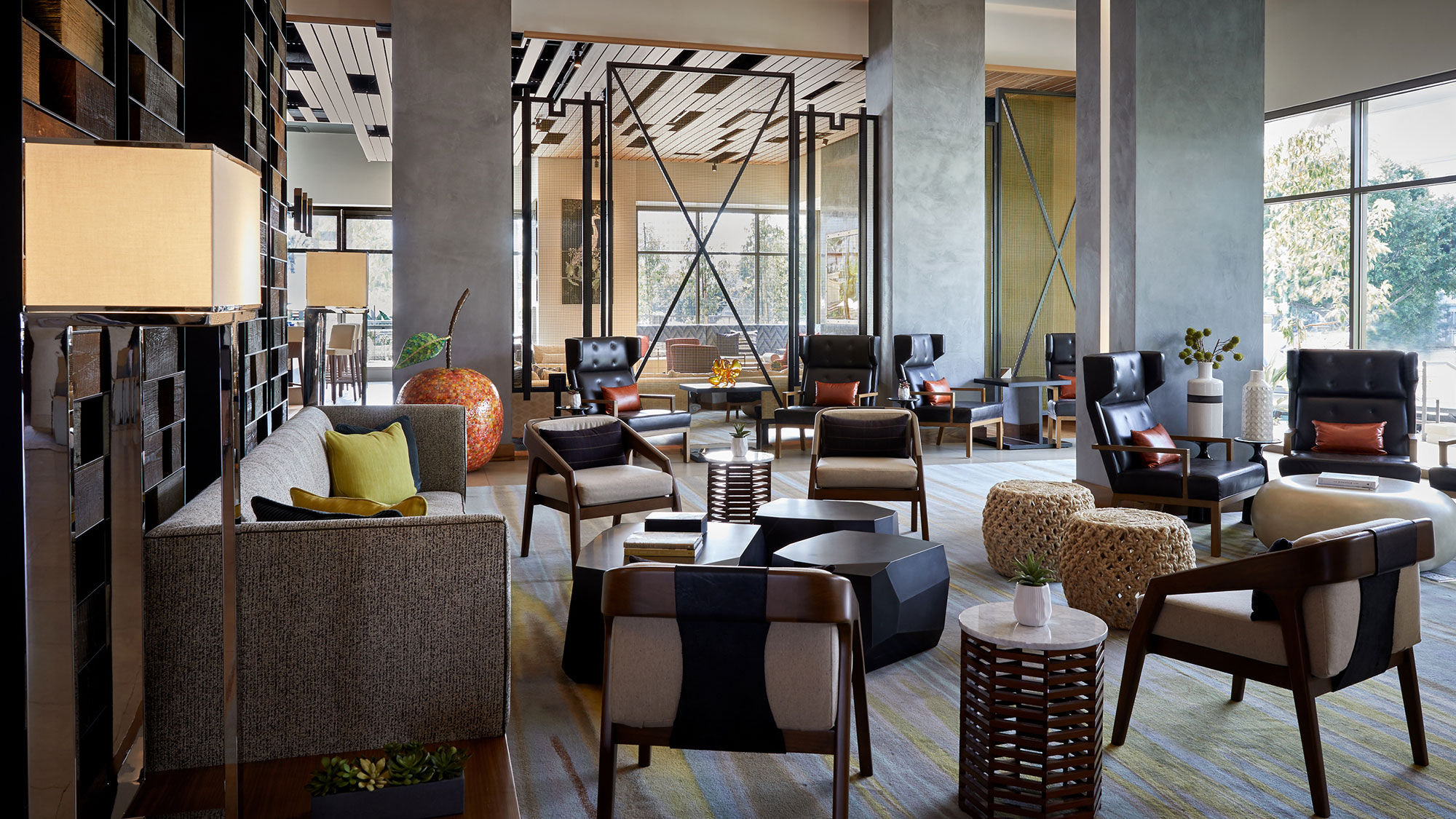 The Marriott Irvine Spectrum's lobby.