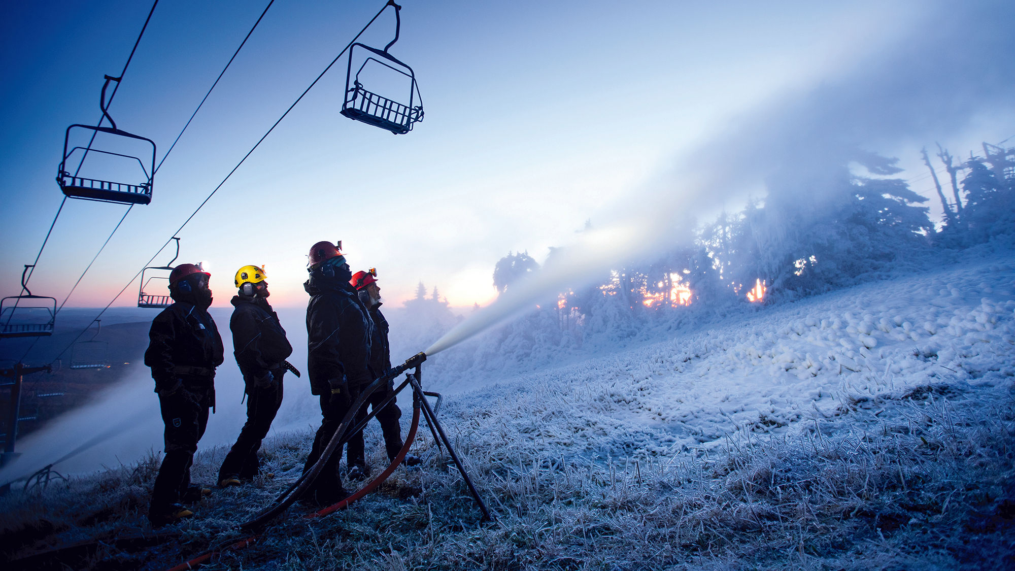 Focus on Ski & Mountain Travel: Faux Snow