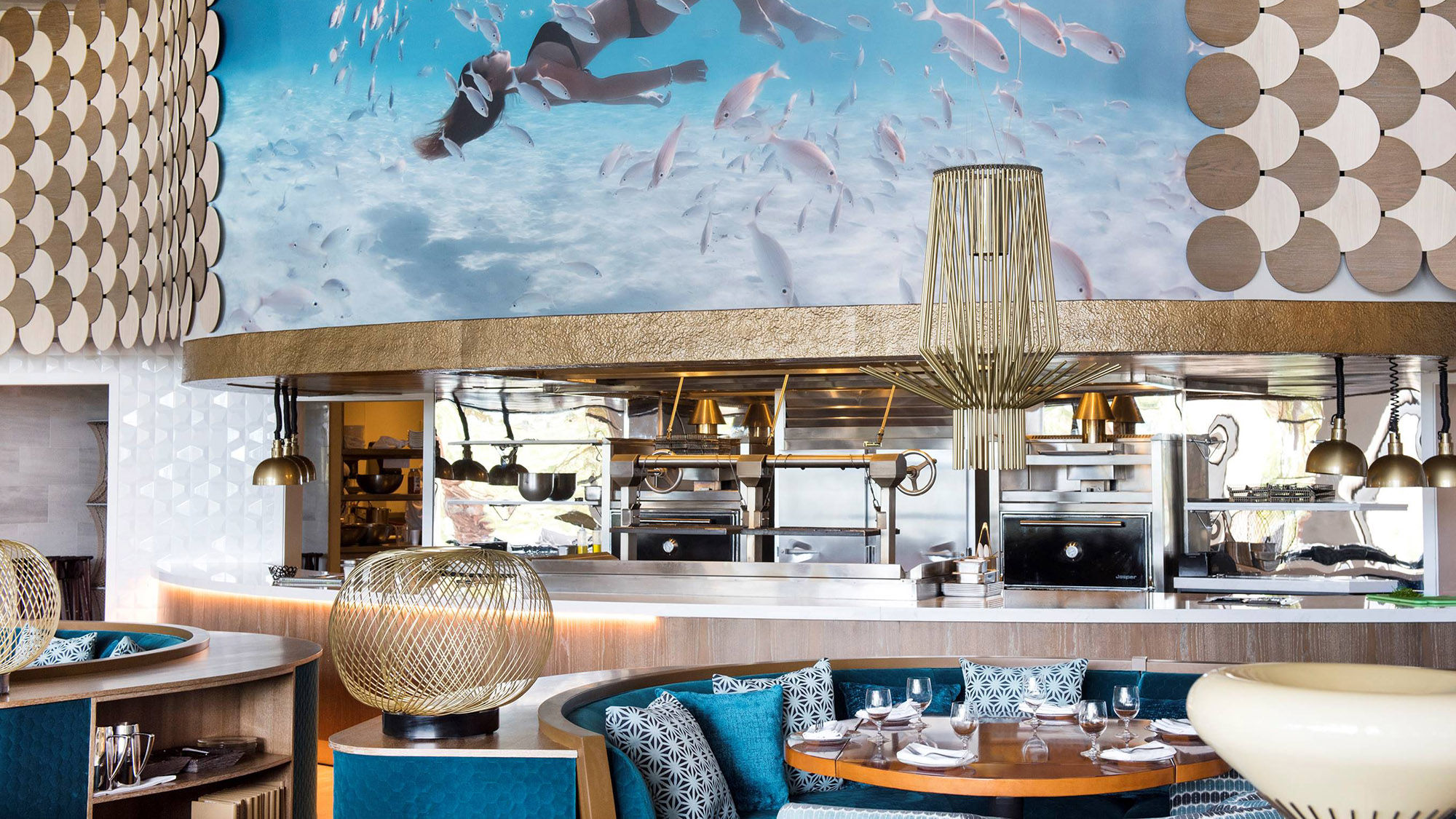 Paradise Island seafood restaurant focused on conservation