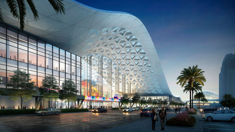 Tour offers close look at Las Vegas Convention Center expansion