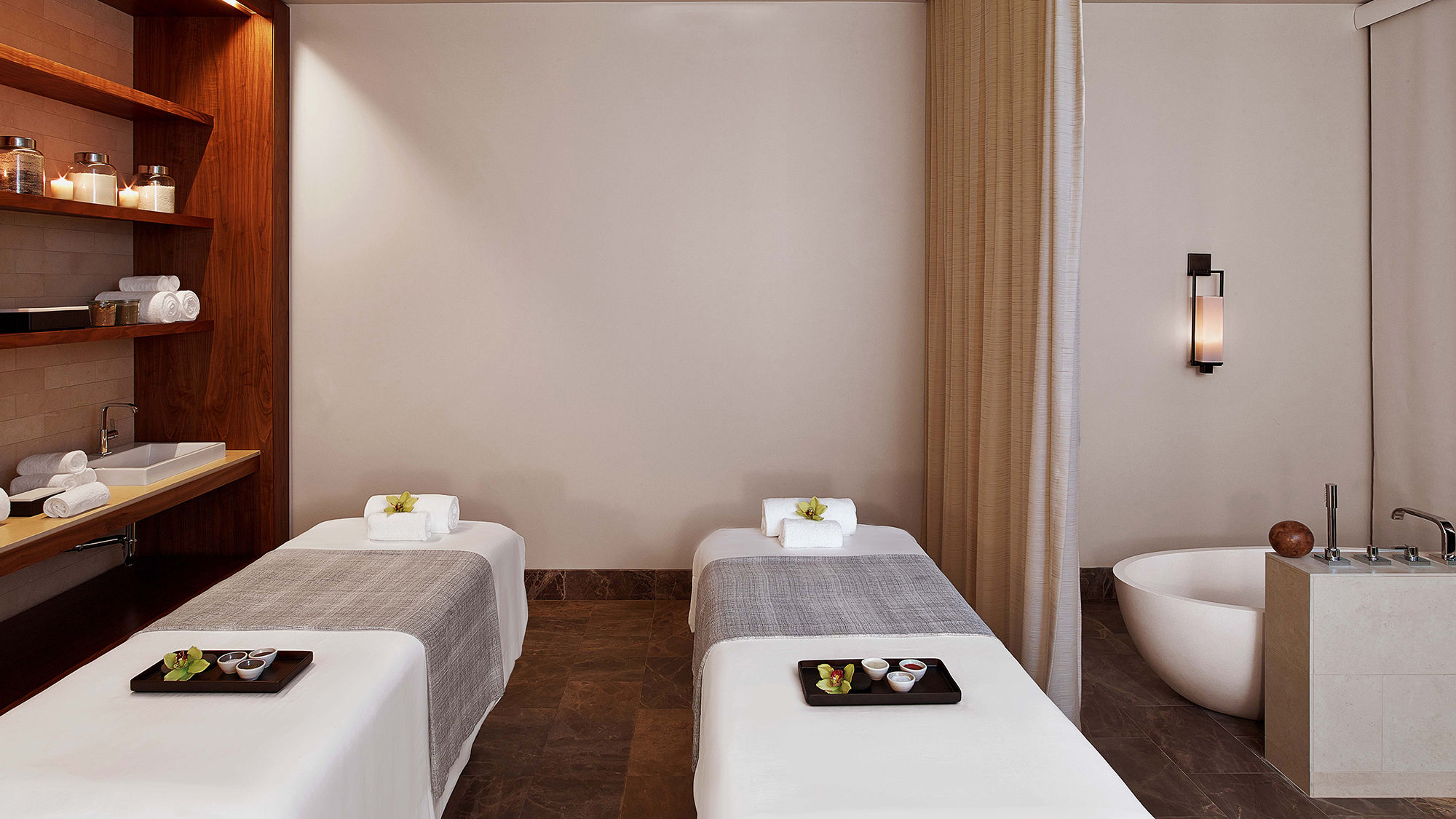 The Andaz Maui at Wailea Resort has incorporated sunflower oil produced and packaged on the island in its treatments at Awili Spa and Salon.
