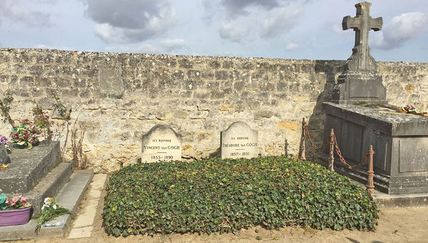 Vincent and Theo Van Gogh’s graves in Auvers-sur-Oise, a popular port of call on Seine river cruises. Vincent and Theo Van Gogh’s graves in Auvers-sur-Oise, a popular port of call on Seine river cruises.