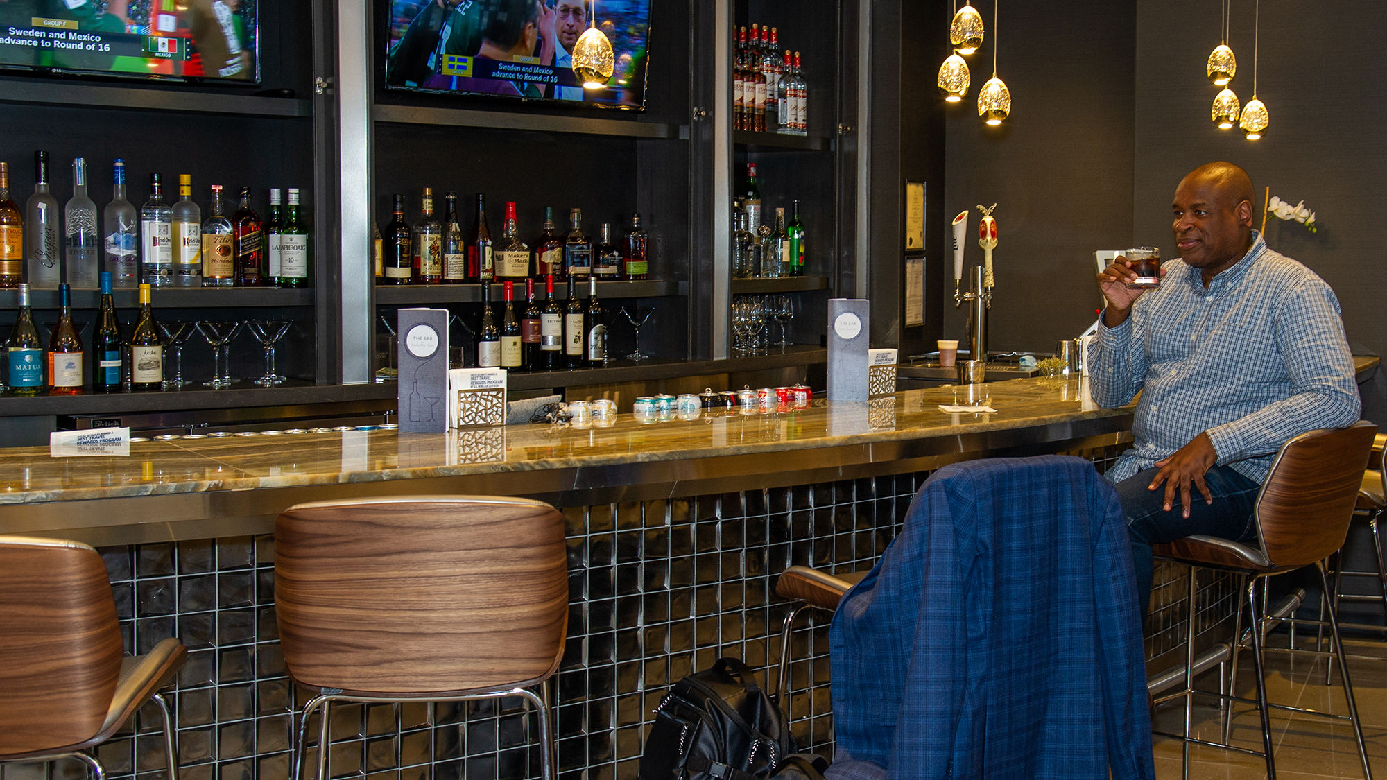 Delta opens renovated Sky Club at Washington Reagan