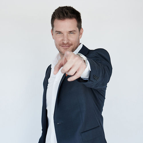 Colin Kane launches "The Wolf," a new residency at Hard Rock Hotel on July 27. Colin Kane launches "The Wolf," a new residency at Hard Rock Hotel on July 27.