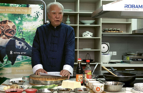 A lesson from Sichuan Gourmet Trails on preparing the spicy Chengdu specialty mapo tofu in the city’s Wide & Narrow Alley. A lesson from Sichuan Gourmet Trails on preparing the spicy Chengdu specialty mapo tofu in the city’s Wide & Narrow Alley.
