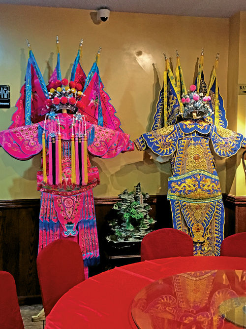 The Panda Gourmet restaurant at the Days Inn on New York Avenue in Washington, D.C., is a throwback to early Chinese tourism’s tight budgets and large groups. The Panda Gourmet restaurant at the Days Inn on New York Avenue in Washington, D.C., is a throwback to early Chinese tourism’s tight budgets and large groups.