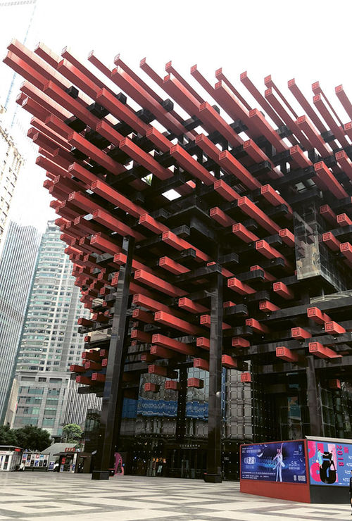 The Jiefangbei Guotai Arts Centre is a destination for fans of modern art in Chongqing. The Jiefangbei Guotai Arts Centre is a destination for fans of modern art in Chongqing.