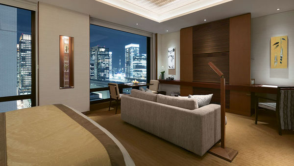 A deluxe corner king room at the Peninsula, which is located opposite the Imperial Palace. A deluxe corner king room at the Peninsula, which is located opposite the Imperial Palace.