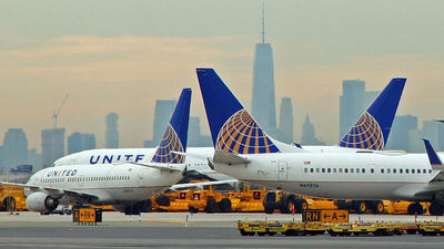 FAA waives slot-use quota at congested airports