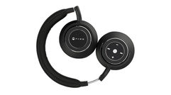 What's New, What's Hot is Travel Weekly's look at useful and fun travel gadgets, edited by Joe Rosen. First up, WaveSound 3 Headphones from Paww. Just the right gear for people who fly a lot, these headphones feature excellent sound quality and active, effective noise cancellation in a classy-looking and comfortable over-the-ear construct. Designed to block out as much as 20dB of unwanted noise, the WaveSound 3 boasts the latest in noise-canceling technology, as well as top-quality drivers to provide premium sound, all in a compact, ergonomic design.