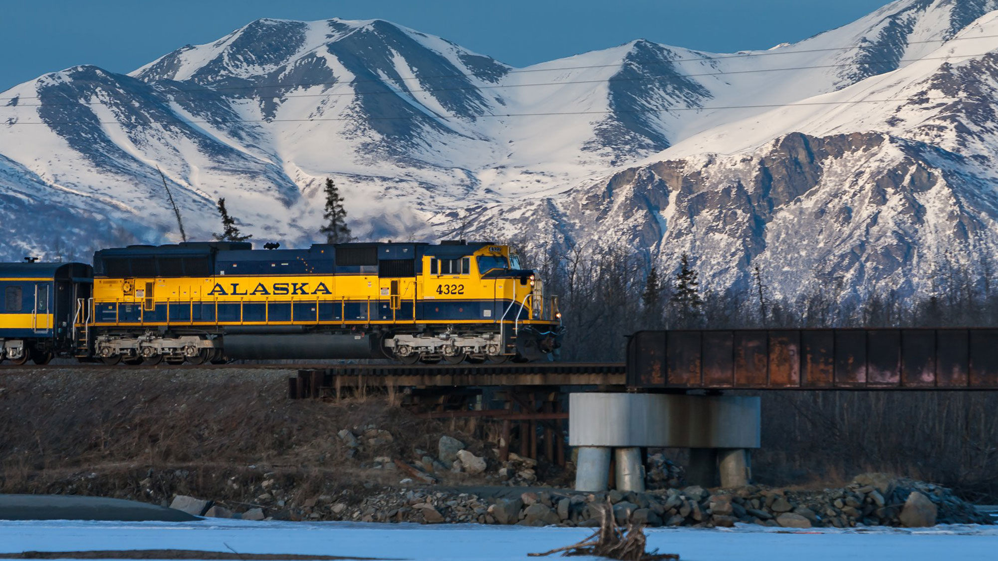 Alaska Railroad resumes passenger service