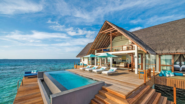 The Four Seasons Resort Maldives Landaa Giraavaru offers ayurvedic retreats.
