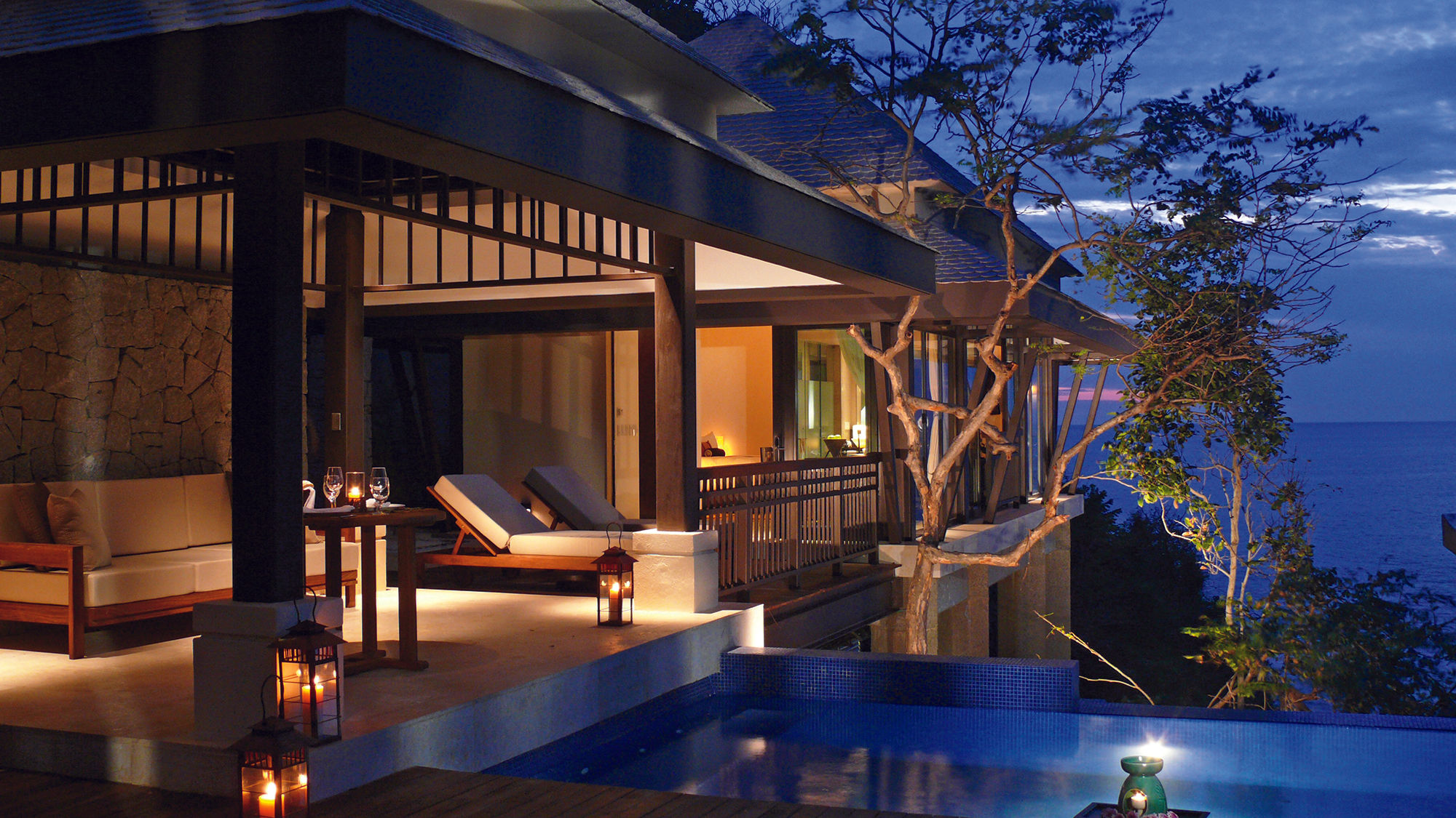 Banyan Tree Cabo Marques in Acapulco consists of 45 private hillside villas.