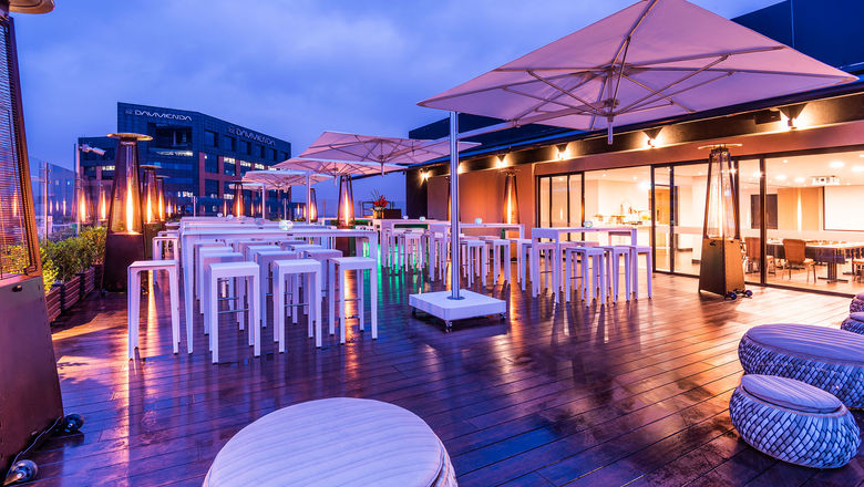 Sky 15, the new rooftop bar at the Hilton Bogota.