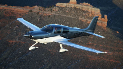 With All in Aviation, guests can pilot a Cirrus SR22 over the Grand Canyon on their very first flying lesson.