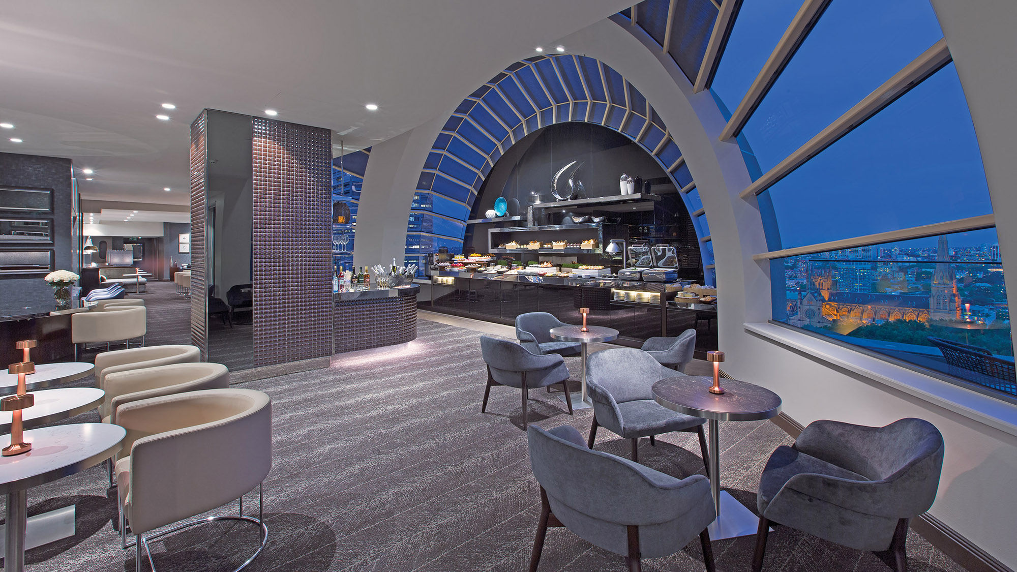 The Sheraton Club Lounge was redone as part of the Sheraton Grand Sydney Hyde Park’s $50 million renovation.