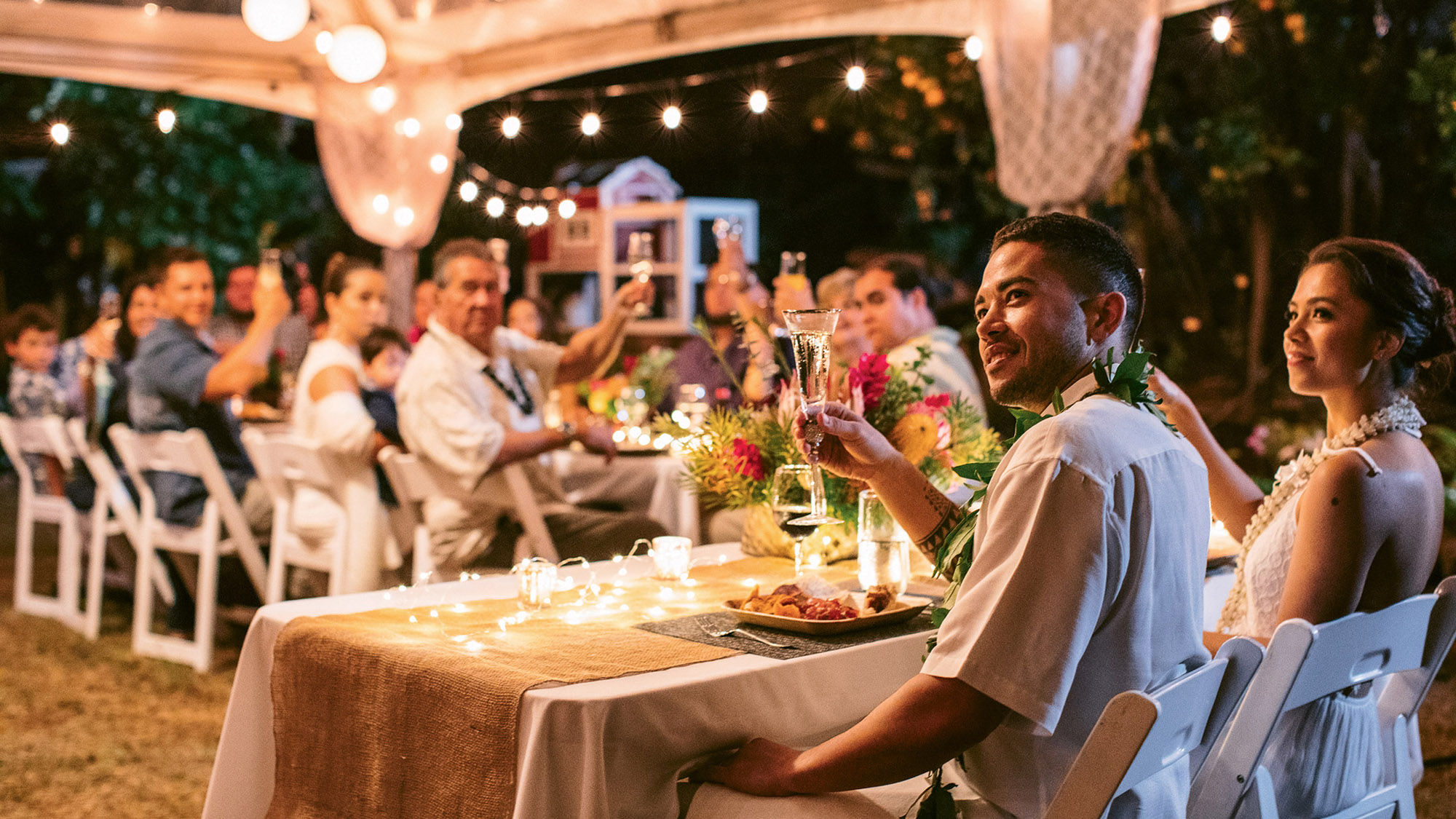 Hawaii offers a range of venues and options for weddings of all sizes.