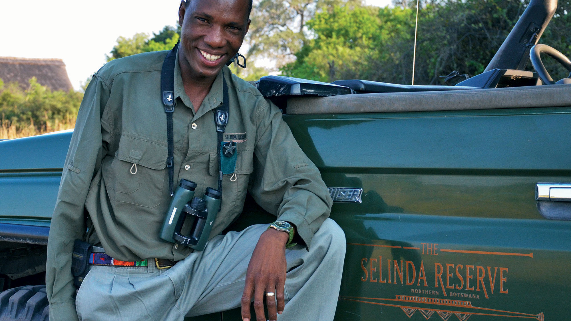 Open vehicle safari drives and guided bush walks are among the activities offered at Selinda Camp.