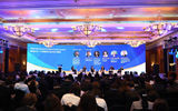 It was a full house for the panel 'What lies ahead for the China cruise industry?' at the Four Seasons hotel in Shanghai, site of Travel Weekly China's CruiseWorld conference in late March. Travel Weekly editor in chief Arnie Weissmann, far left, moderated the panel and was joined onstage by, from left, Roger Chen, Carnival Corp.; Li Han, UTour Group; Helen Huang, MSC Cruises; Zinan Liu, Royal Caribbean International; and Simon Zhang, Genting Cruise Lines.