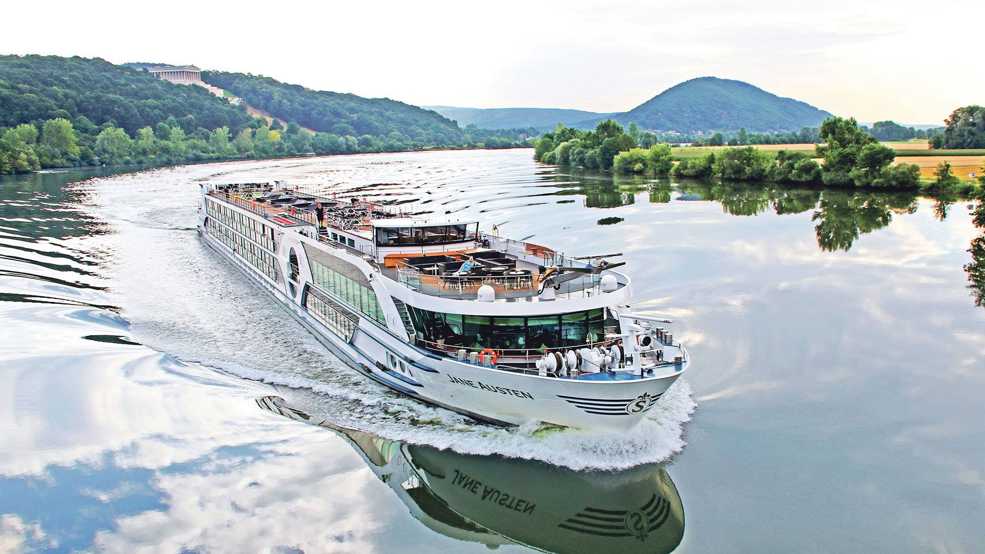Riviera increases solo sailings for 2019