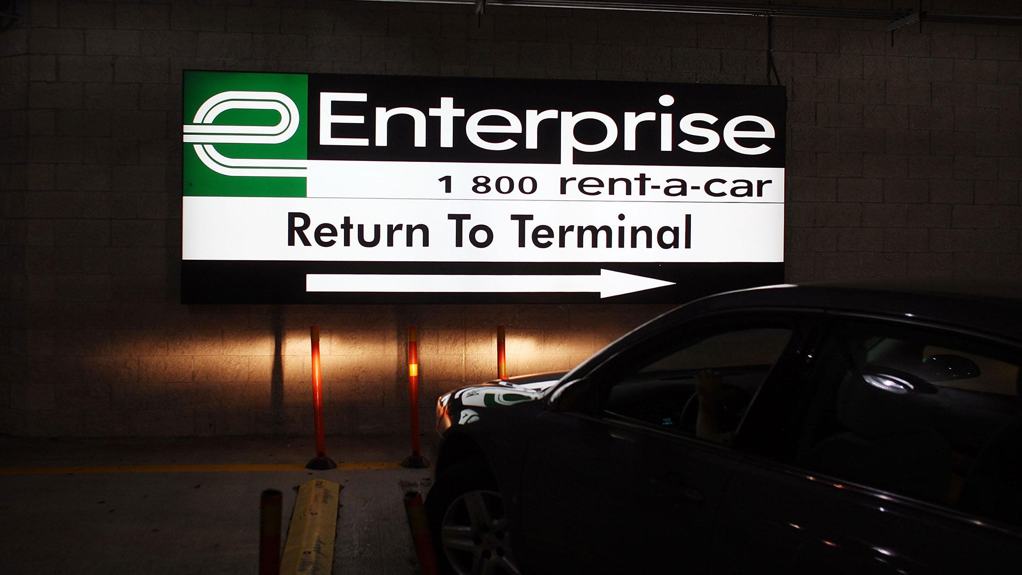 Enterprise starting vehicle subscription service