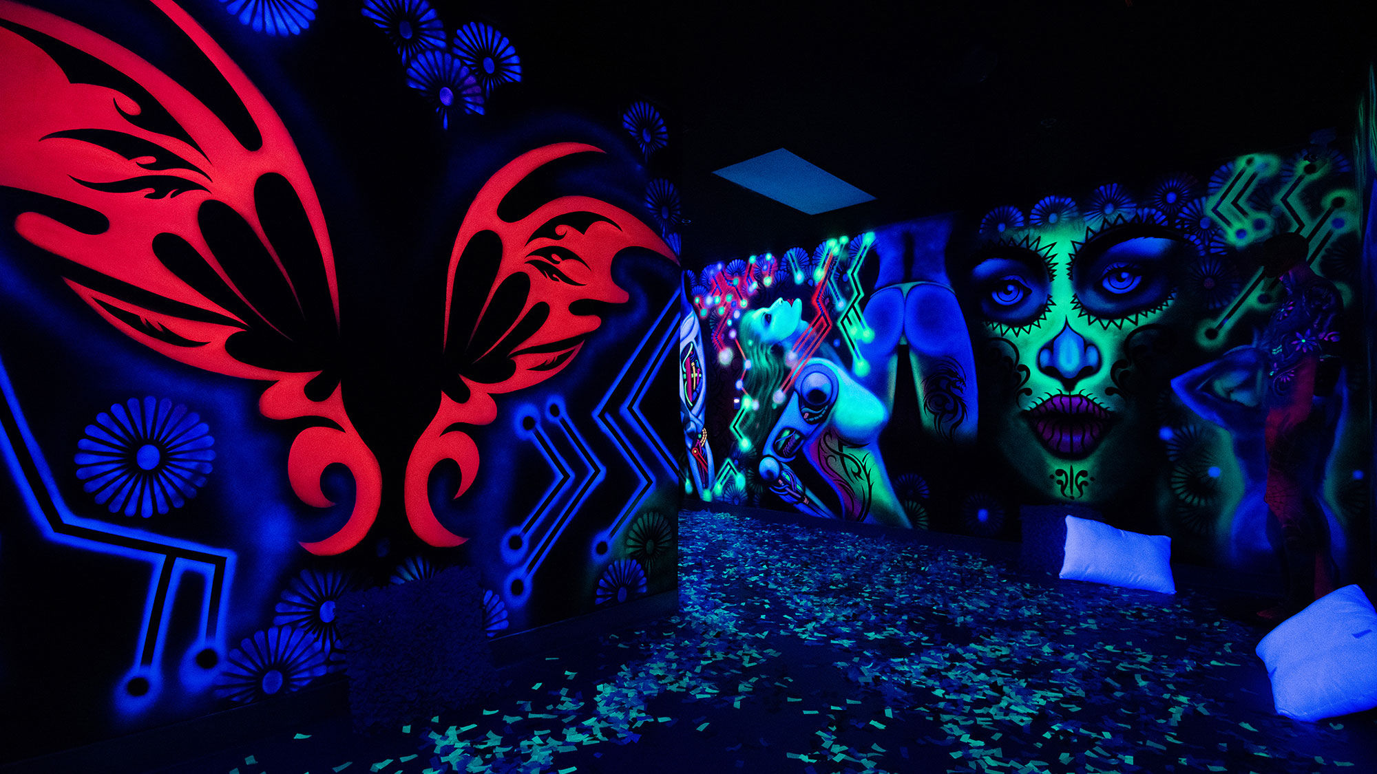 Tattoo'd America, an exhibit celebrating tattoos as an artform, has opened at Pop Vegas at the Linq Promenade.