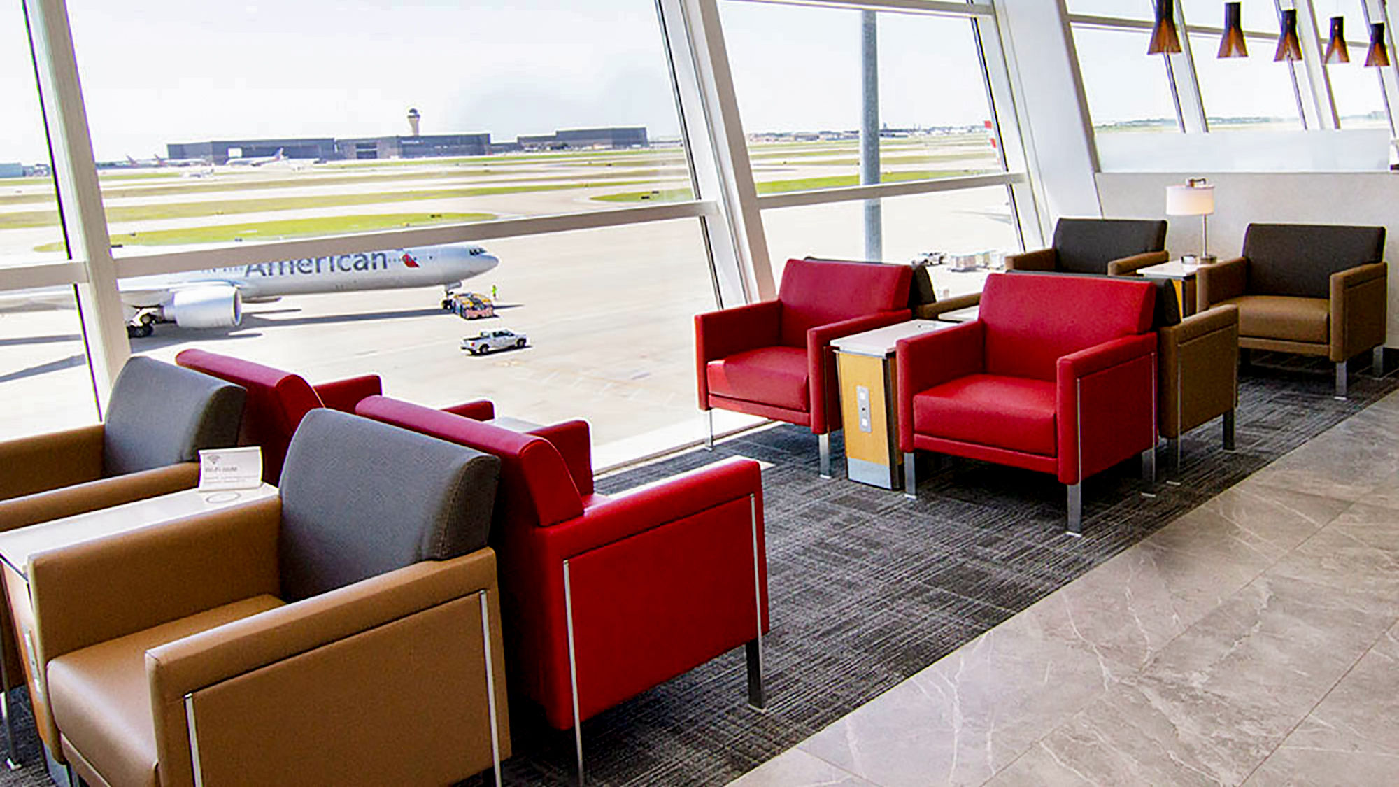 American Airlines opens Flagship Lounge at DFW
