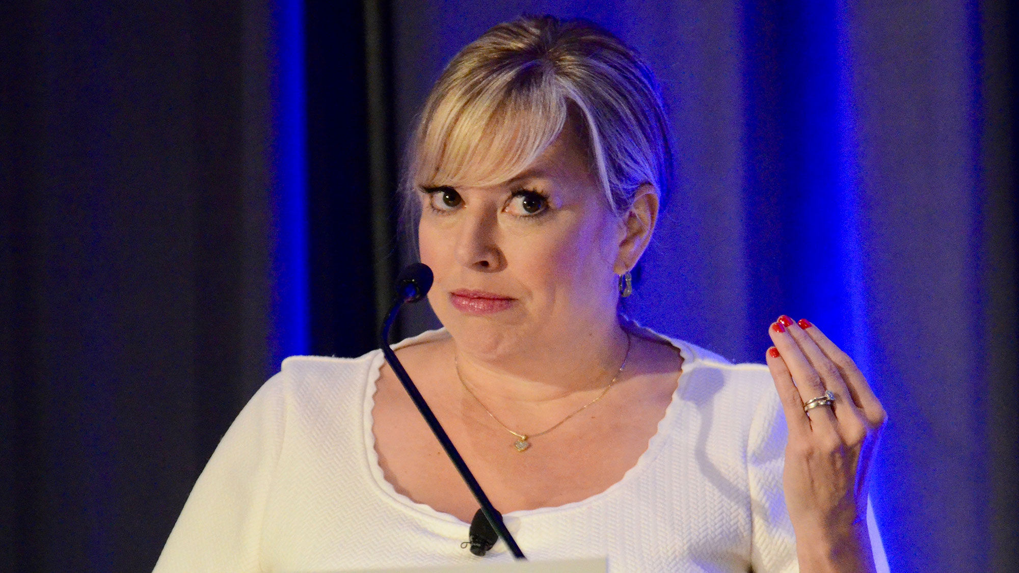 Wendy Gillette, television reporter and anchor, talking to travel advisors about media training during ASTA’s Premium Business Summit.
