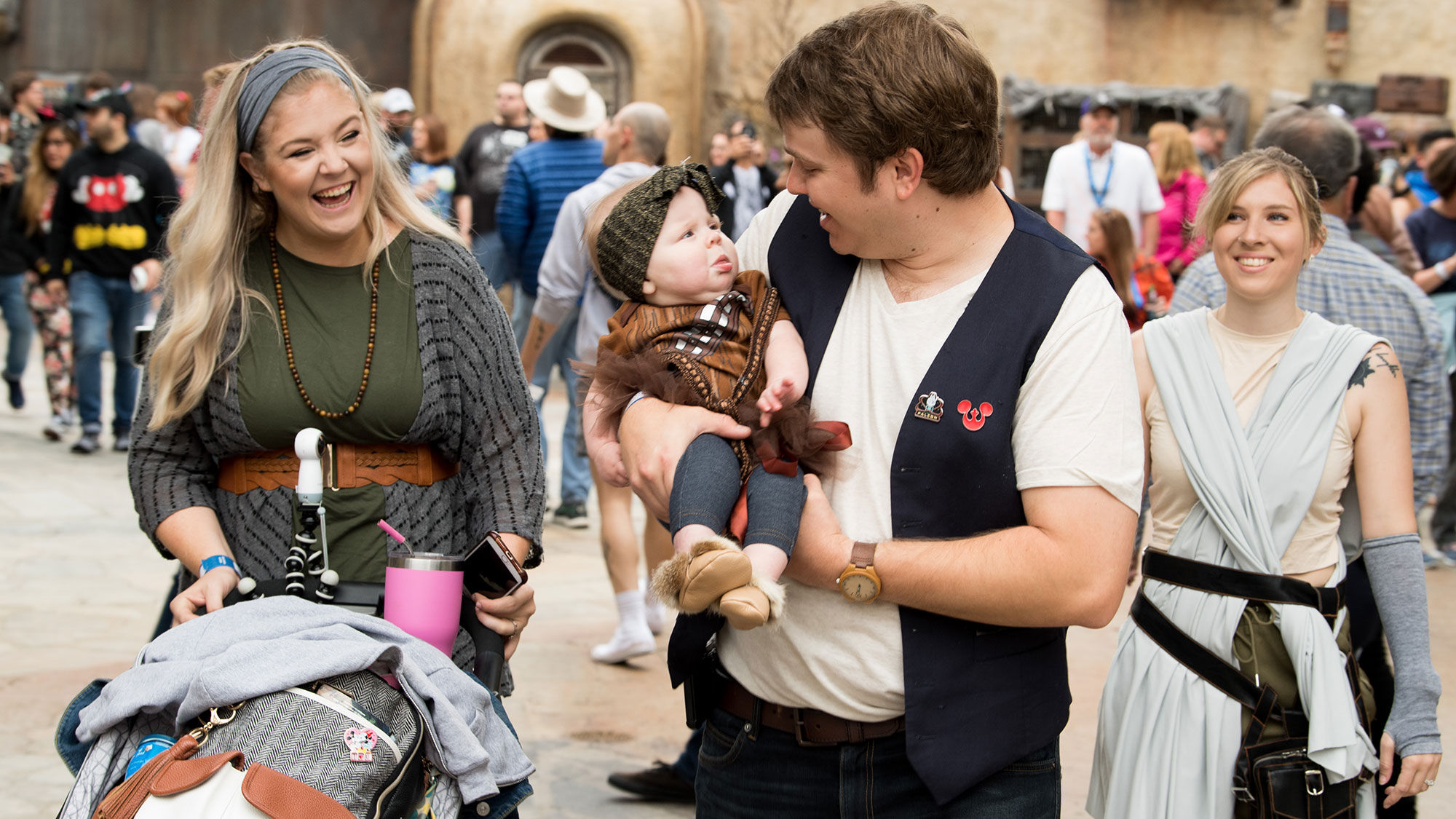 Disneyland may utilize virtual queue for Galaxy's Edge