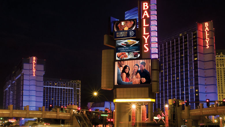 Caesars Travel Agents > Properties > Las Vegas > Paris > Rooms - Caesars  Entertainment