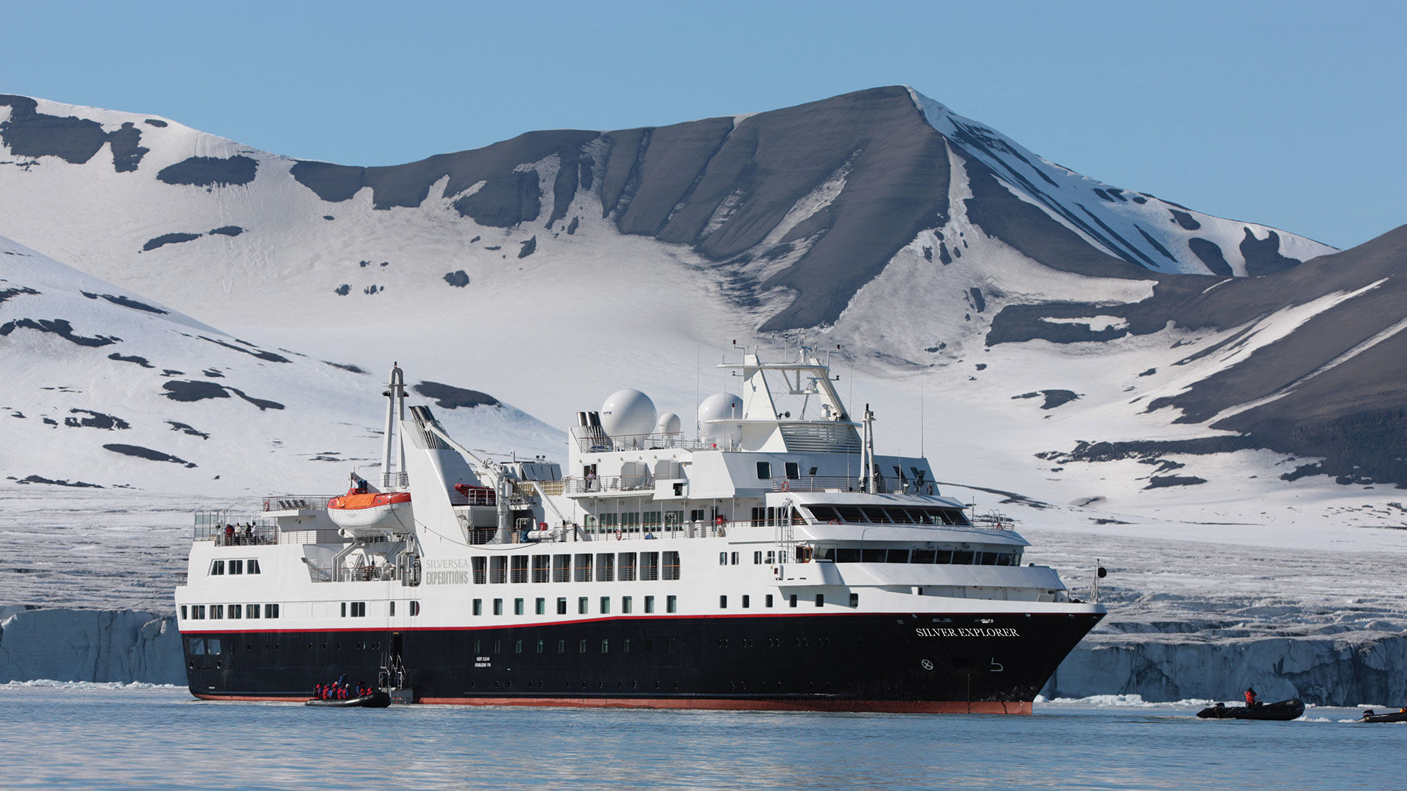 Fishing net sends Silver Explorer into drydock for repairs