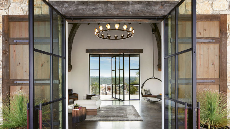 The arrival center at the Miraval Austin.