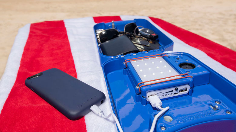 What's New, What's Hot is Travel Weekly's look at useful and fun travel gadgets, edited by Joe Rosen. First up, the beachsafe. Plenty of time remains to venture to the beach and a smart way to do so is with this portable security locker in tow.
