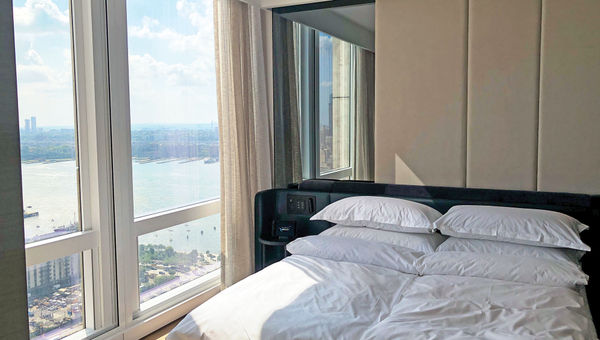 The guestrooms at the Equinox Hotel are optimized for rejuvenating sleep. The guestrooms at the Equinox Hotel are optimized for rejuvenating sleep.