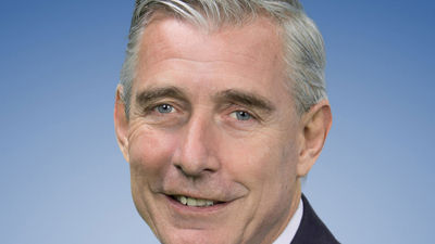 Air New Zealand lures Walmart executive