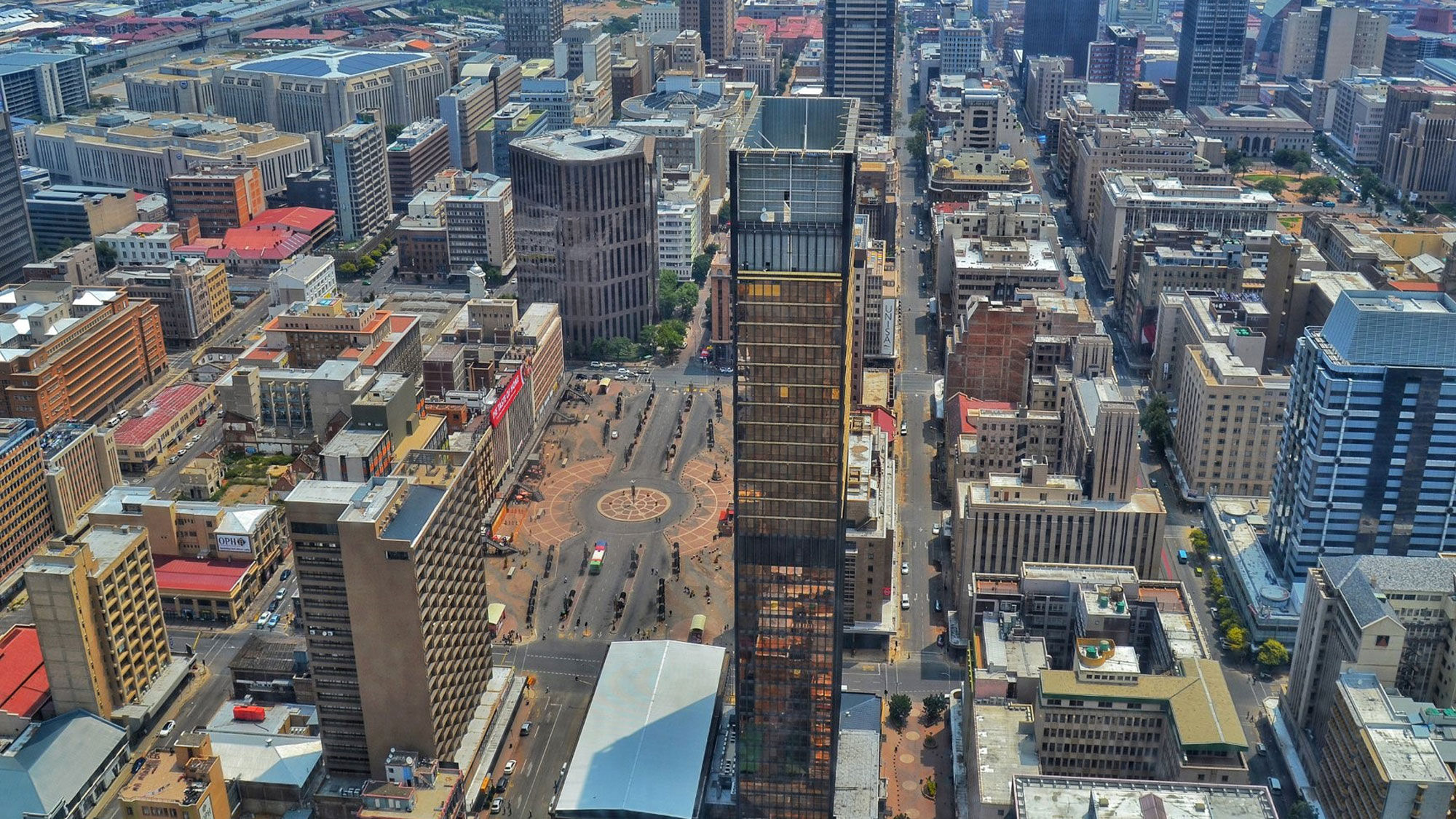 Micro-Adventure Tours offers a coffee tour of downtown Johannesburg.